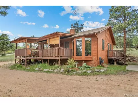 Exterior - 957 Yellow Pine Dr, Bailey, CO 80421 photo 2 of 11