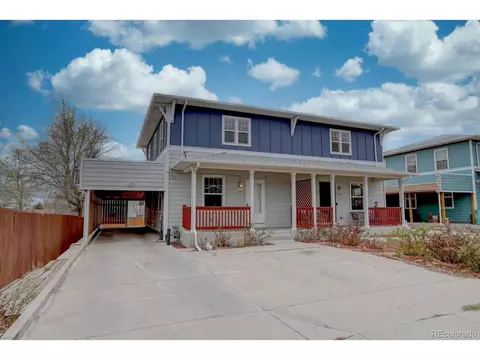 2074 W Hillside Ave, Englewood, CO 80110
