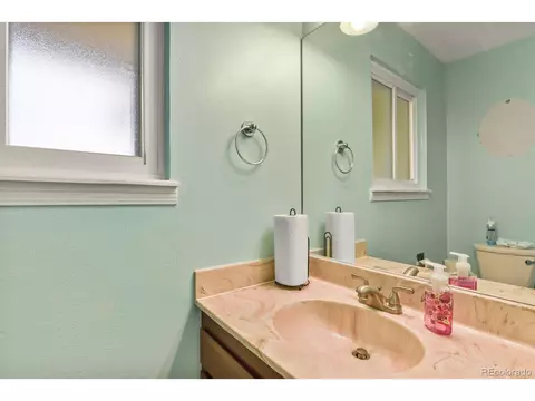 14946 E Warren Ave, Aurora, CO 80014 photo 9