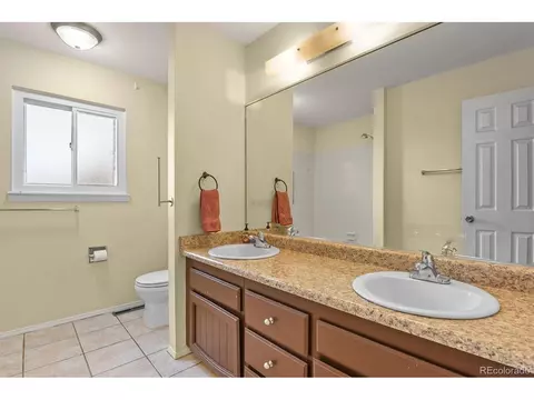 14946 E Warren Ave, Aurora, CO 80014 photo 16