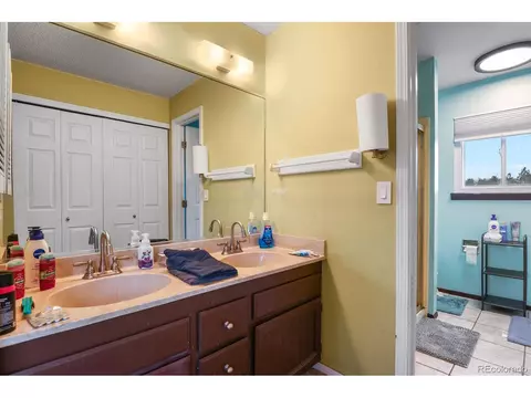 14946 E Warren Ave, Aurora, CO 80014 photo 13