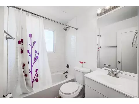 3219 E 33rd Ave, Denver, CO 80205 photo 8