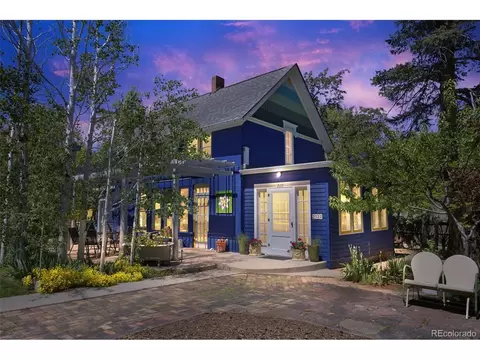 2122 Jackson St, Golden, CO 80401