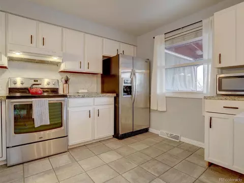 6792 S Cherry St, Centennial, CO 80122 photo 9
