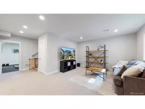 10255 E 59th Ave, Denver, CO 80238 photo 18