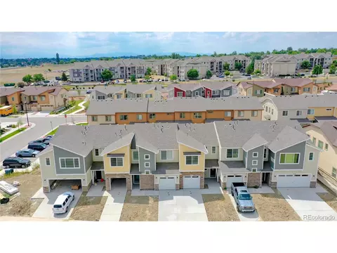 9727 Ash Ln, Thornton, CO 80229 photo 2