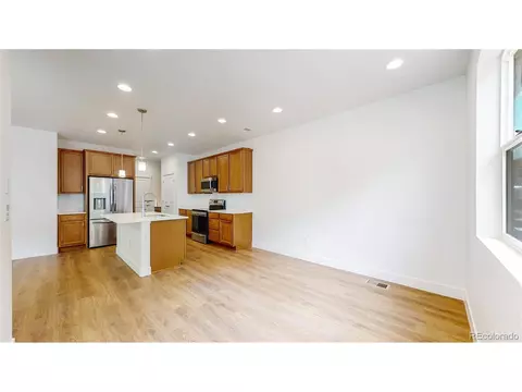 9727 Ash Ln, Thornton, CO 80229 photo 6