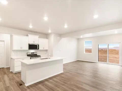 623 97th Ave, Greeley, CO 80631 photo 4