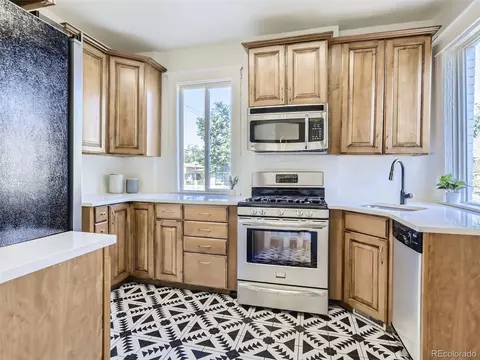 1521 E 23rd Ave, Denver, CO 80205 photo 5