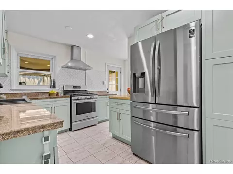 2654 Jasmine St, Denver, CO 80207 photo 11