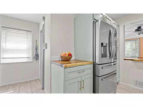 2654 Jasmine St, Denver, CO 80207 photo 14