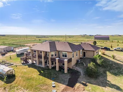 43578 E Harvard Pl, Bennett, CO 80102 photo 2