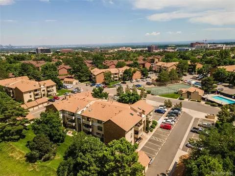 410 Zang St #2-2-101, Lakewood, CO 80228
