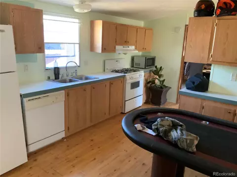 109 Cedar St, Rangely, CO 81648 photo 9