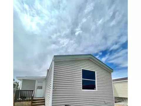 109 Cedar St, Rangely, CO 81648 photo 4