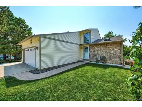 18954 E Mercer Dr, Aurora, CO 80013 photo 2