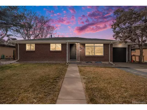 3149 Wheeling St, Aurora, CO 80011