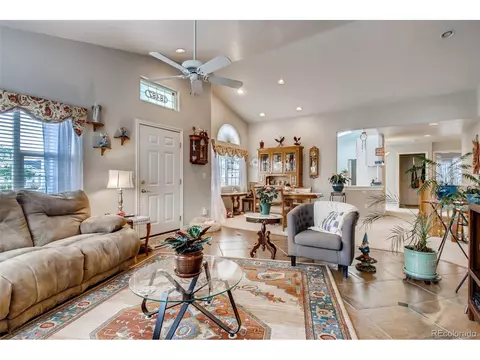 18487 E Colgate Cir, Aurora, CO 80013 photo 3