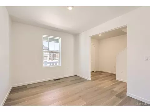 21996 E 39th Pl, Aurora, CO 80019 photo 6
