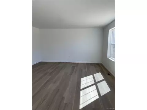 21996 E 39th Pl, Aurora, CO 80019 photo 8