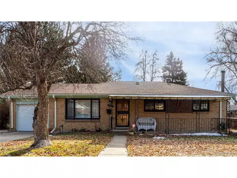 3112 Salem St, Aurora, CO 80011