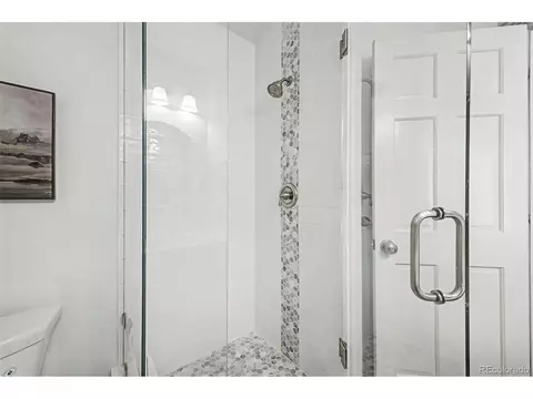 Bath - 5238 E Nichols Dr, Centennial, CO 80122 photo 10 of 11