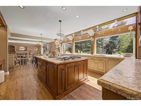 Kitchen - 5238 E Nichols Dr, Centennial, CO 80122 photo 2 of 3