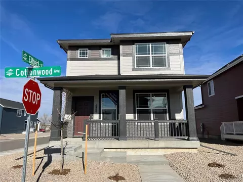 705 Cottonwood Ave, Bennett, CO 80102