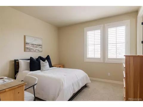 Bedroom - 9897 E 31st Ave, Denver, CO 80238 photo 4 of 8