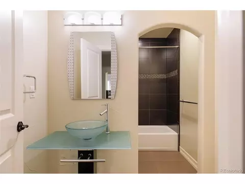 Bath - 9897 E 31st Ave, Denver, CO 80238 photo 7 of 7
