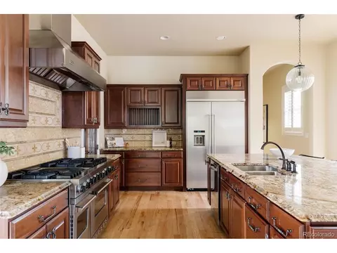 Kitchen - 9897 E 31st Ave, Denver, CO 80238 photo 3 of 5