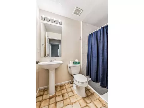 21283 E 50th Pl, Denver, CO 80249 photo 15
