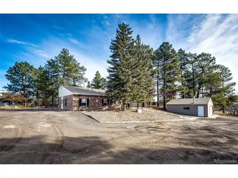 1042 Buttercup Rd, Elizabeth, CO 80107