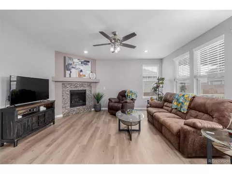 2804 E 162nd Dr, Thornton, CO 80602 photo 3