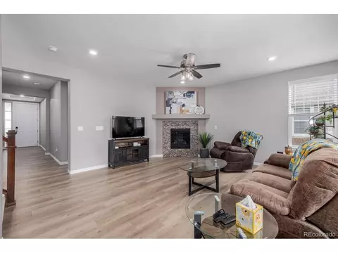 2804 E 162nd Dr, Thornton, CO 80602 photo 2