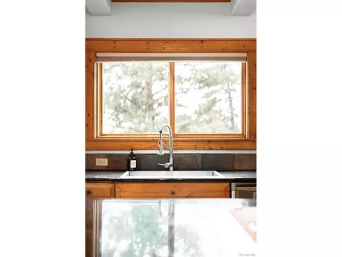 Kitchen - 229 Mohawk Trl, Pine, CO 80470 photo 5 of 7