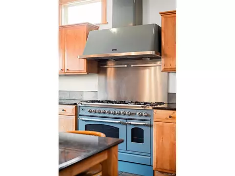 Kitchen - 229 Mohawk Trl, Pine, CO 80470 photo 3 of 7