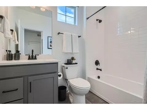 2959 E 103rd Dr, Thornton, CO 80229 photo 11