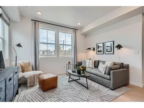 2959 E 103rd Dr, Thornton, CO 80229 photo 4