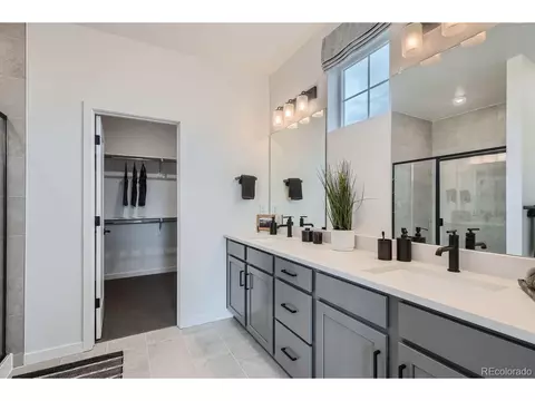 2959 E 103rd Dr, Thornton, CO 80229 photo 9