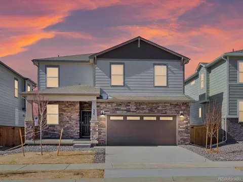 581 Red Rock Pl, Brighton, CO 80601