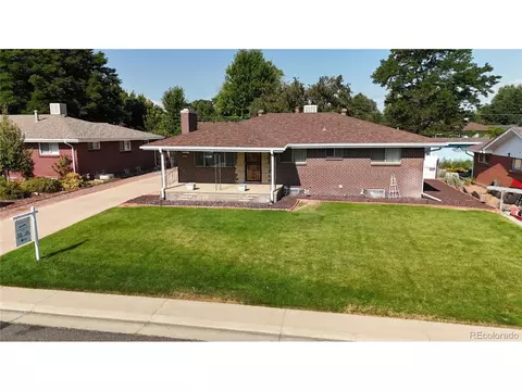 4561 Quay St, Wheat Ridge, CO 80033