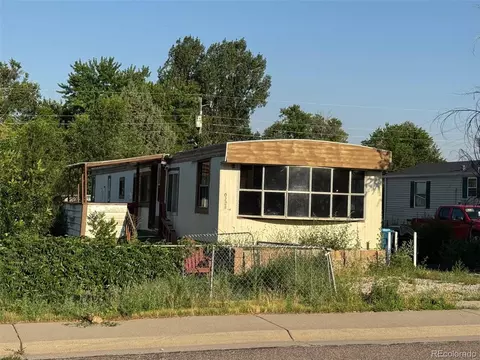 228 Elm St, Lochbuie, CO 80603