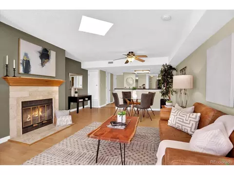 1226 S Monaco Pkwy #303, Denver, CO 80224