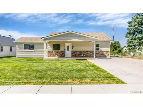 741 Ash Ave, Akron, CO 80720