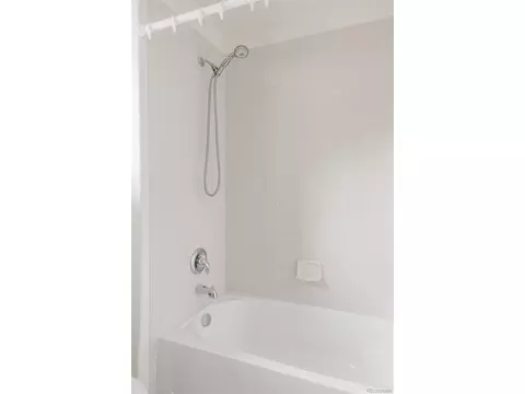 Bath - 22110 E Jamison Pl, Aurora, CO 80016 photo 6 of 7