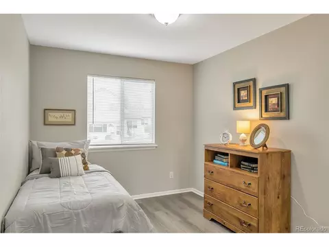 21547 E Crestline Ln, Centennial, CO 80015 photo 7