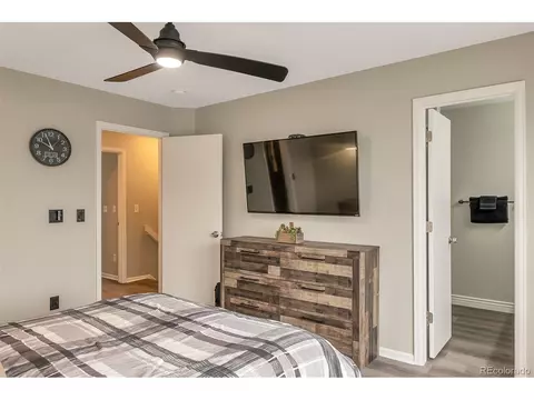 21547 E Crestline Ln, Centennial, CO 80015 photo 5