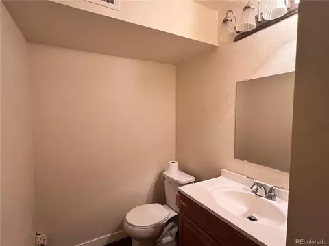 12050 E 25th Ave, Aurora, CO 80010 photo 13