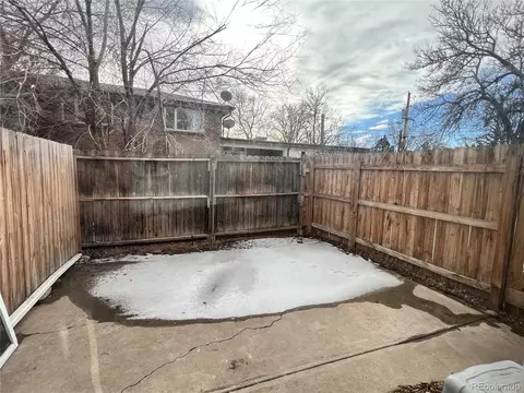 12050 E 25th Ave, Aurora, CO 80010 photo 8